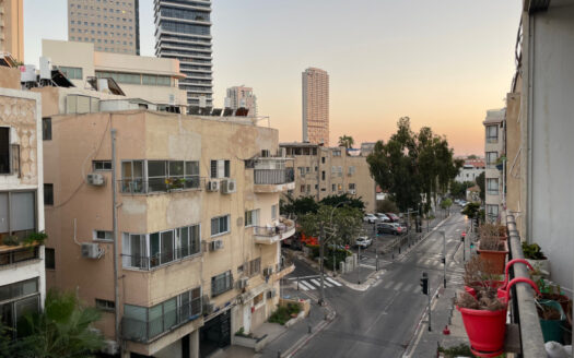 21059 מכירה682454109c70c 525x328